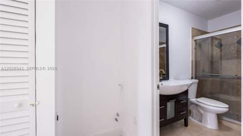 4390 W 12th Ln 18B, Hialeah FL - photo 15 of 24
