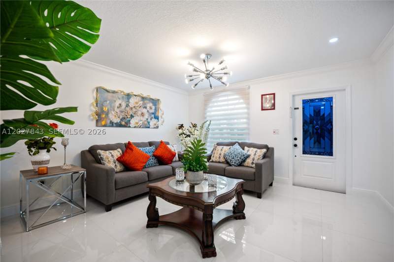 3 bedroom SingleFamilyResidence at 16278 SW 97th Ter, Monaco Estates At Kendall, Miami — photo 3