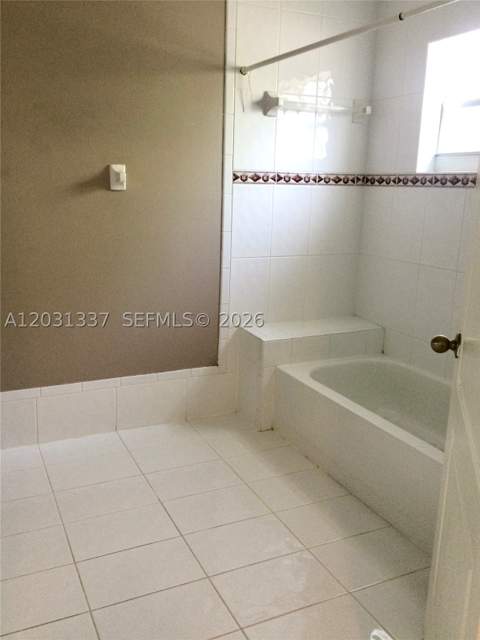 18003 SW 138th Ct, Miami FL - photo 12 of 14