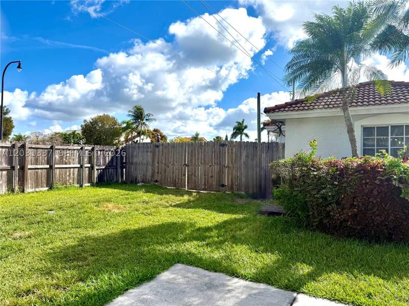 4 bedroom SingleFamilyResidence at 18003 SW 138th Ct, Caribe Sub, Miami — photo 2