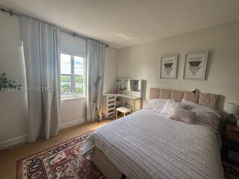 400 Kings Point Dr 622, Sunny Isles Beach FL - photo 6 of 12