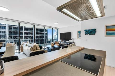 1000 Brickell Plz 4609, Miami FL - photo 24 of 90