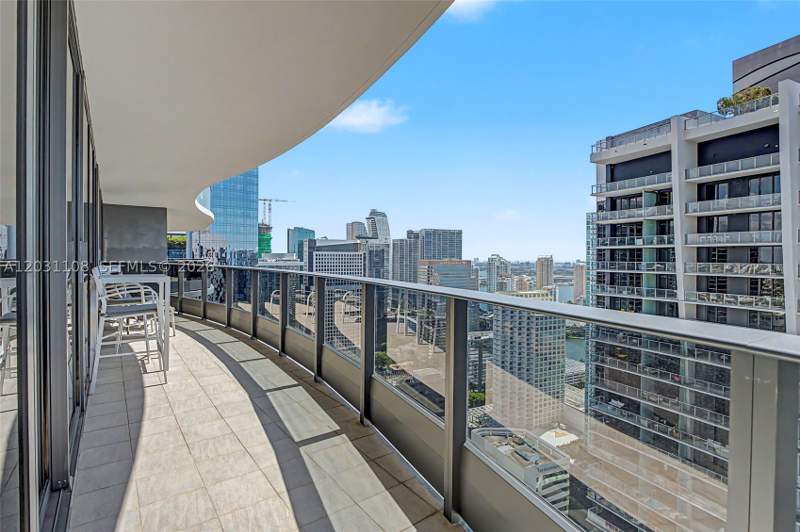 2 bedroom Condominium at 1000 Brickell Plz 4609, Brickell Flatiron Condo, Miami — photo 3