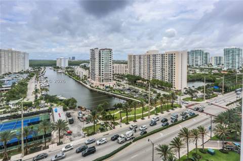 15811 Collins Ave 1105, Sunny Isles Beach FL - photo 16 of 32
