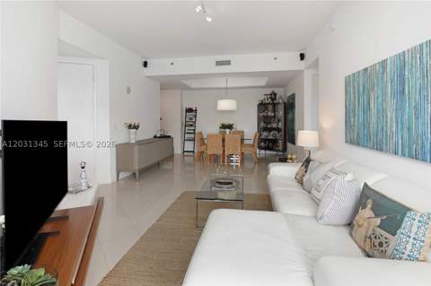 15811 Collins Ave 1105, Sunny Isles Beach FL - photo 9 of 32