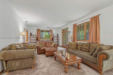 8200 SW 182nd St, Palmetto Bay FL - photo 11 of 32
