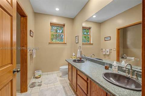 8200 SW 182nd St, Palmetto Bay FL - photo 19 of 32