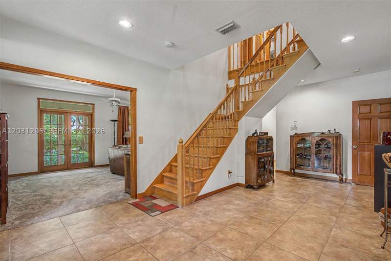 4 bedroom SingleFamilyResidence at 8200 SW 182nd St, Wendan Sub, Palmetto Bay — photo 5