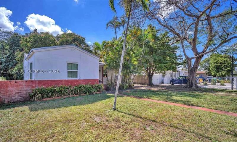 2 bedroom SingleFamilyResidence at 1236 Jann Ave, Plat No 1 Opa Locka, Opa Locka — photo 2