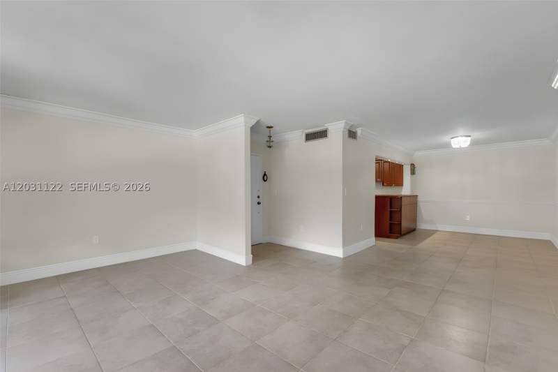 3 bedroom Condominium at 6911 SW 147th Ave 2H, Sovereigns Condo, Miami — photo 4