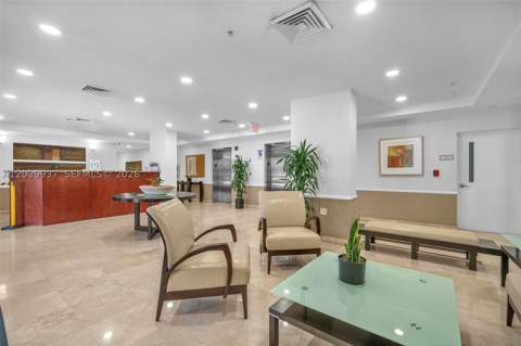 900 SW 8th St 1103, Miami FL - photo 17 of 17