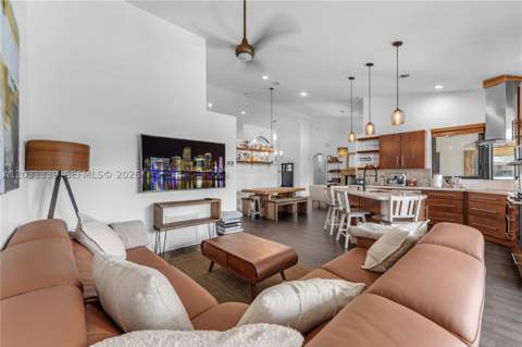 15341 SW 114th Ter, Miami FL - photo 11 of 47