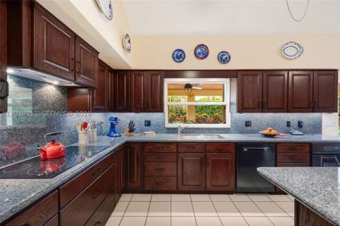 7350 SW 129th St, Pinecrest FL - photo 20 of 74
