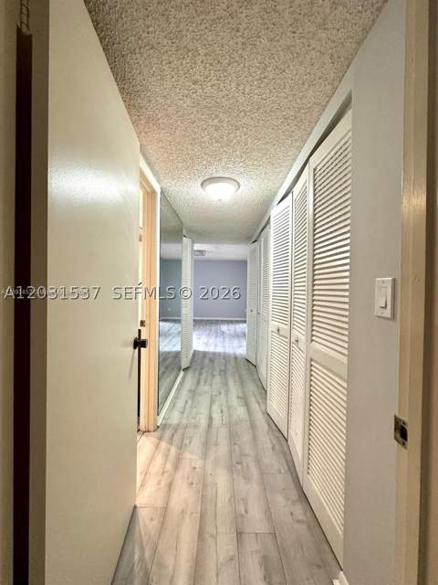 601 Ives Dairy Rd 401-8, Miami FL - photo 11 of 63