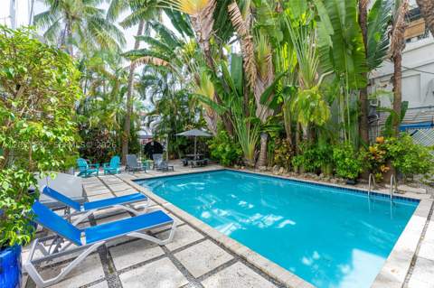 420 15th St 307, Miami Beach FL - photo 22 of 25
