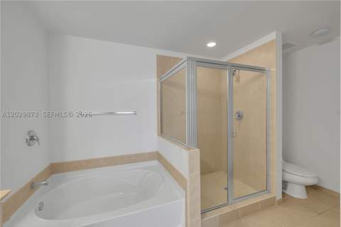 3340 NE 190th St 503, Aventura FL - photo 9 of 30