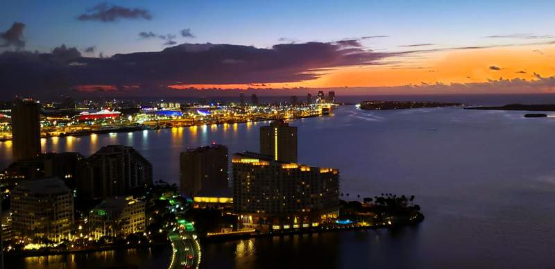 2 bedroom Condominium at 951 Brickell Avenue 4308, The Plaza 901 Brickell Con, Miami — photo 4