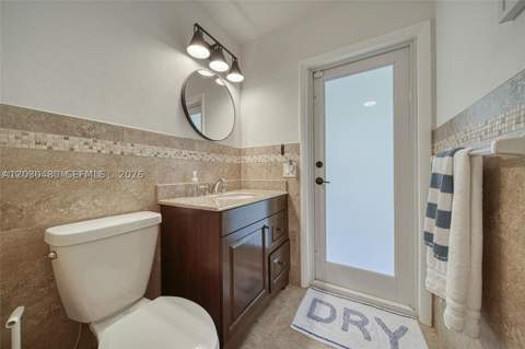 10600 SW 80th Ct, Miami FL - photo 13 of 34