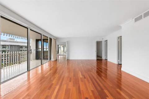 3 Grove Isle Dr C605, Miami FL - photo 13 of 39