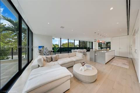 420 N Hibiscus Dr, Miami Beach FL - photo 7 of 37
