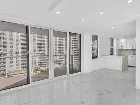 230 174th St 712, Sunny Isles Beach FL - photo 11 of 62