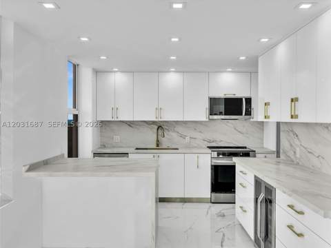 230 174th St 712, Sunny Isles Beach FL - photo 14 of 62