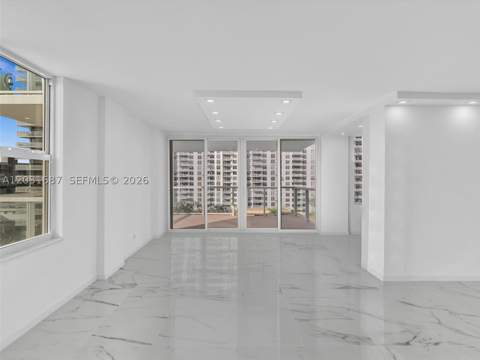 230 174th St 712, Sunny Isles Beach FL - photo 8 of 62