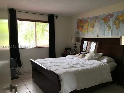 10610 SW 158th Ct 303, Miami FL - photo 8 of 10
