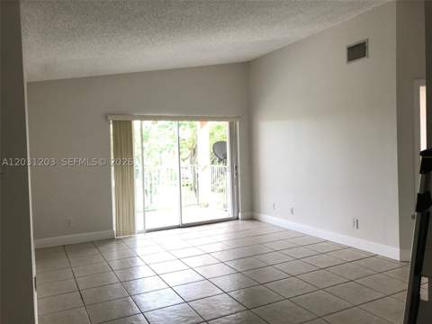 15780 SW 106th Ter 306, Miami FL - photo 8 of 21