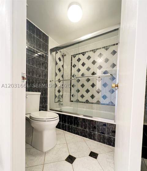 671 NE 195th St 425-E, Miami FL - photo 12 of 26