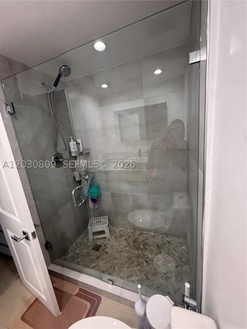 10030 SW 213th Ter, Cutler Bay FL - photo 14 of 28