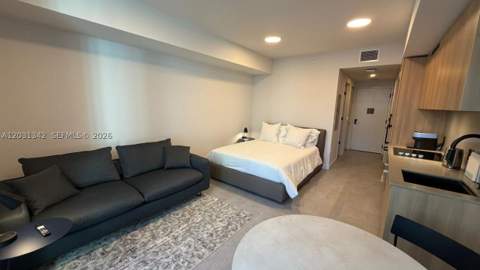 121 NE 5th St 1012A, Miami FL - photo 13 of 27