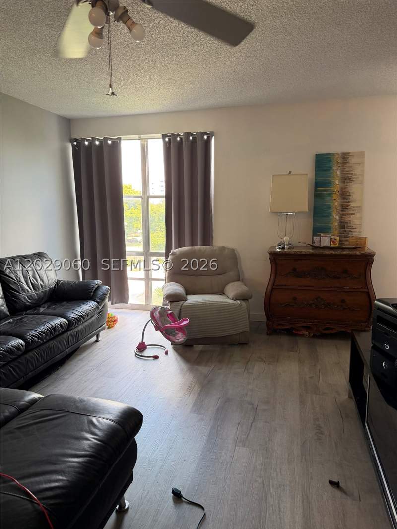1 bedroom Condominium at 200 177th Dr 419, Avila Condo, Sunny Isles Beach — photo 2