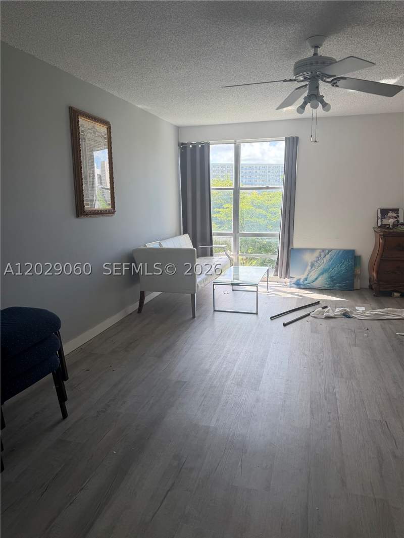 1 bedroom Condominium at 200 177th Dr 419, Avila Condo, Sunny Isles Beach — photo 3