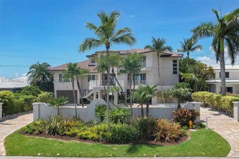 750 Lugo Ave, Coral Gables FL - photo 7 of 45