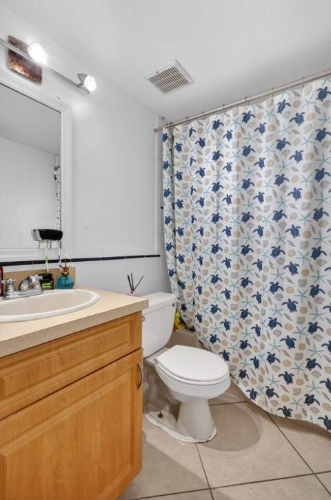 1801 S Treasure Drive 415, North Bay Village FL - photo 20 of 31