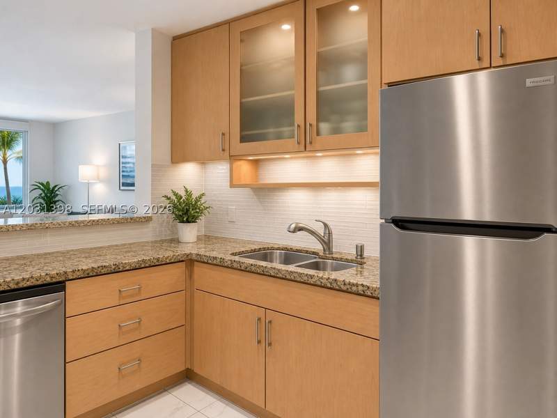 1 bedroom Condominium at 4011 N Meridian Ave 35, The Castille Condo, Miami Beach — photo 4