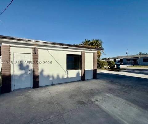 1800 SW 75th Ave Rd, Miami FL - photo 6 of 17