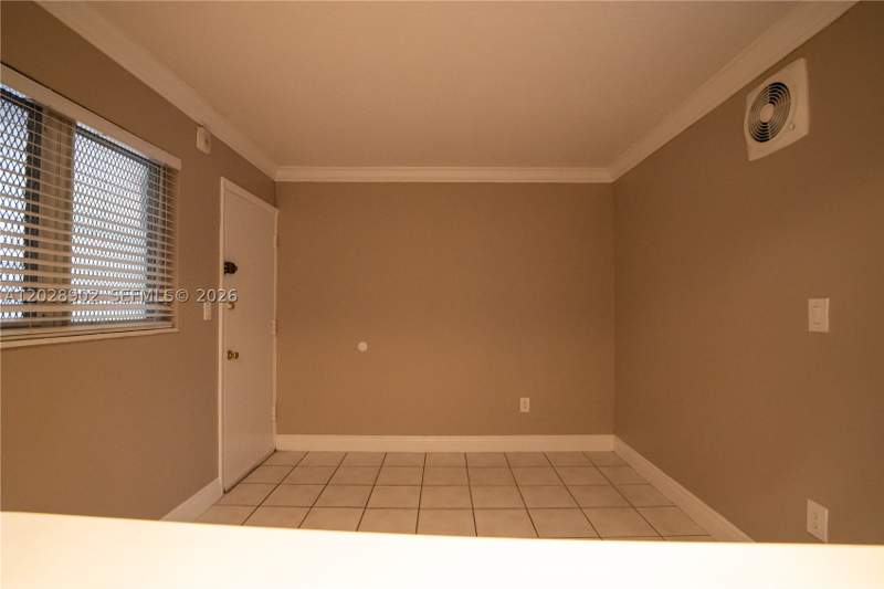 1 bedroom Condominium at 1014 Salzedo St 101, Salzedo In The Gables Con, Coral Gables — photo 5
