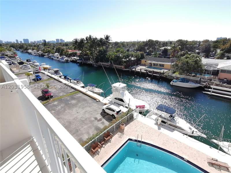 1 bedroom Condominium at 2020 NE 135th St 506, Keystone Towers Condo, North Miami — photo 2