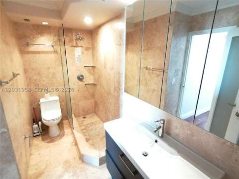 2020 NE 135th St 506, North Miami FL - photo 9 of 30