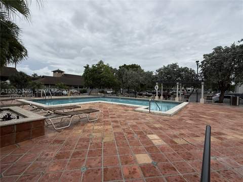 10413 N Kendall Dr B208, Miami FL - photo 13 of 14