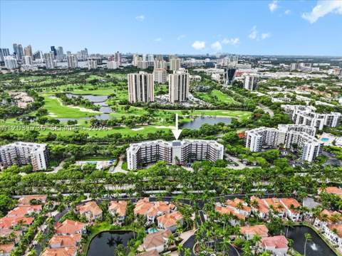 3101 N Country Club Dr 209, Aventura FL - photo 23 of 33