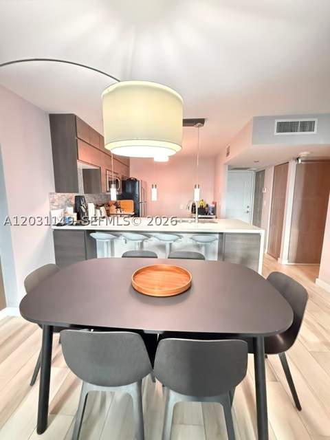 100 Bayview Dr 912, Sunny Isles Beach FL - photo 9 of 24