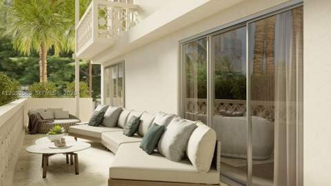 250 Collins Ave 110, Miami Beach FL - photo 6 of 36