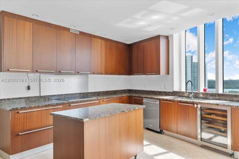 15901 Collins Ave 904, Sunny Isles Beach FL - photo 21 of 47