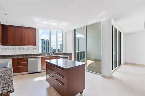 15901 Collins Ave 904, Sunny Isles Beach FL - photo 22 of 47