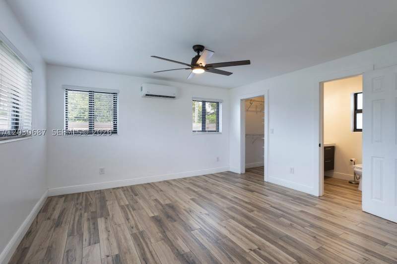 4 bedroom SingleFamilyResidence at 11431 SW 40th Ter, Westwood Lake, Miami — photo 4