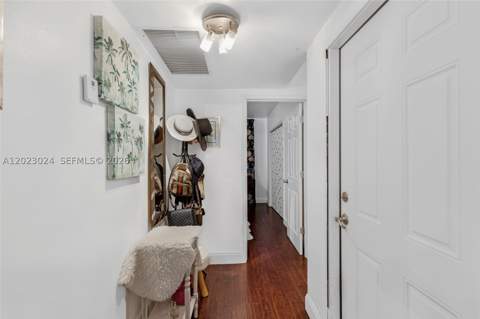 1150 Euclid Ave 101, Miami Beach FL - photo 12 of 23