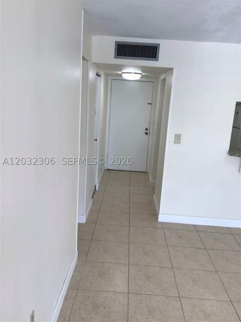 10975 SW 107th St 302, Miami FL - photo 11 of 16